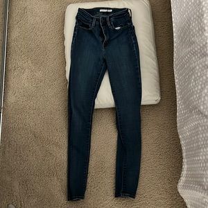 Levi’s 721 skinny jeans